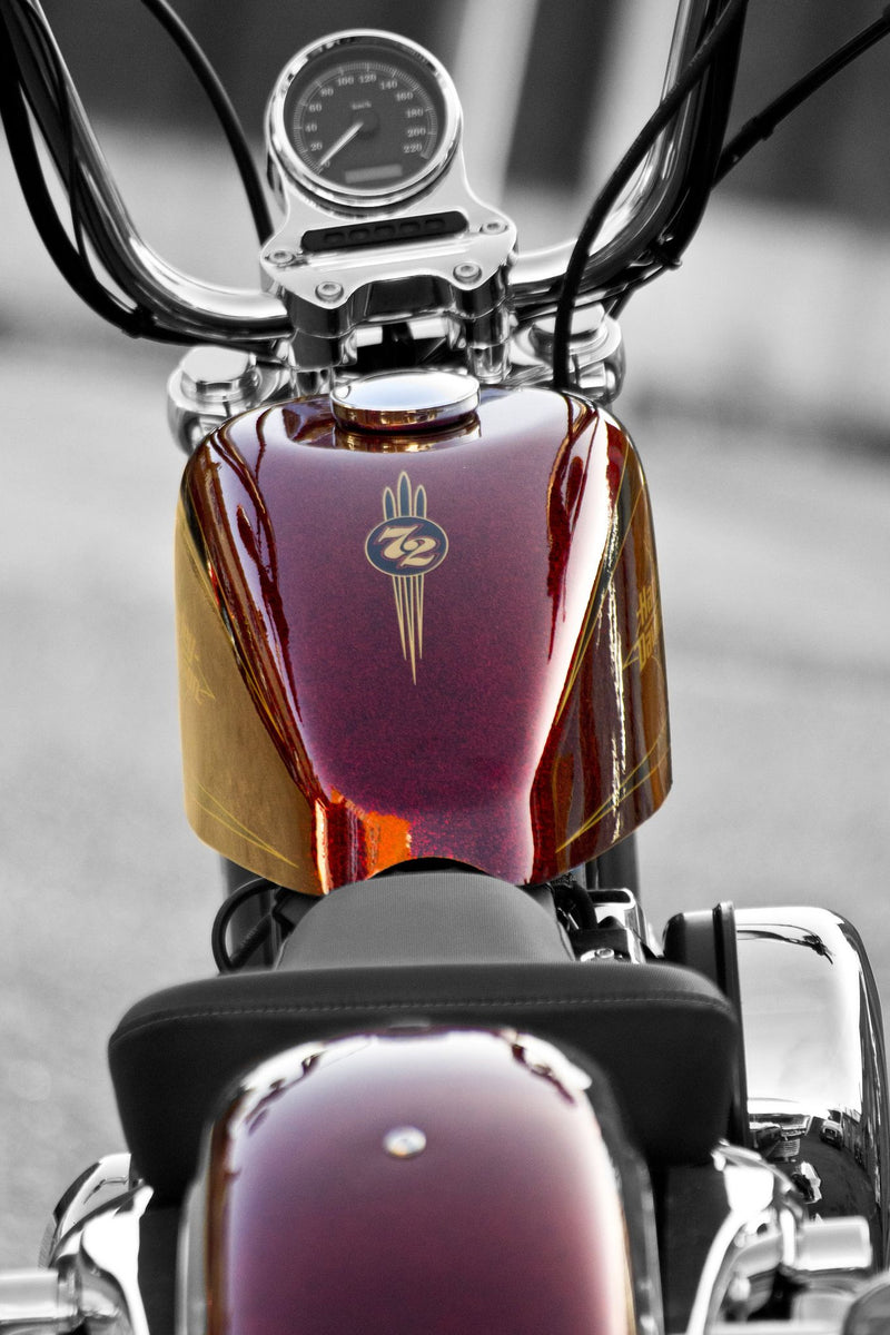 Custom Motorcycle Gas Tanks & Accessories | Buy Online | Customhoj.com