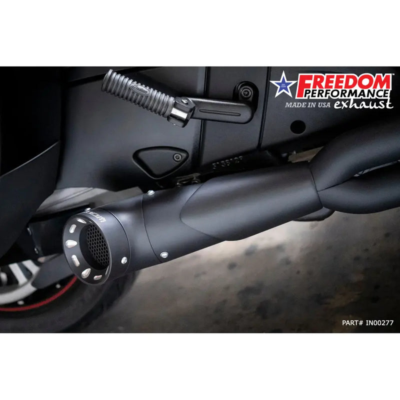 Freedom Performance Shorty Turn Out Straight Cut 2-into-1 Exhaust for Indian