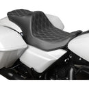 Drag Specialties Predator III 2-Up Seat for Harley 23-25 Touring CVO Road Glide / CVO Street Glide / Diamond Black / Silver  - Customhoj
