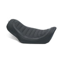 Mustang Solo Seat by Jody Perewitz for Harley 06-17 Dyna (excl. 14-17 Fat Bob) / Black / Carbon Fiber / Tuck n Roll  - Customhoj