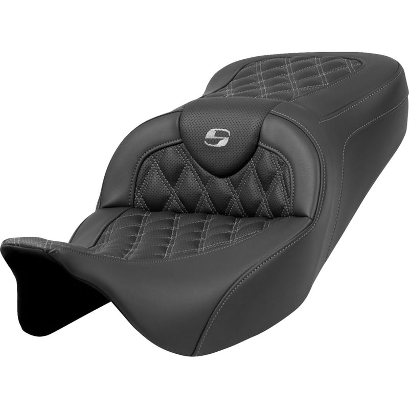 Saddlemen Roadsofa Lattice Stitch Seat for Harley 08-25 Touring (excl. 23-25 CVO; 24-25 Road Glide / Street Glide) / Black / Dark Gray / Without heating / Without backrest  - Customhoj