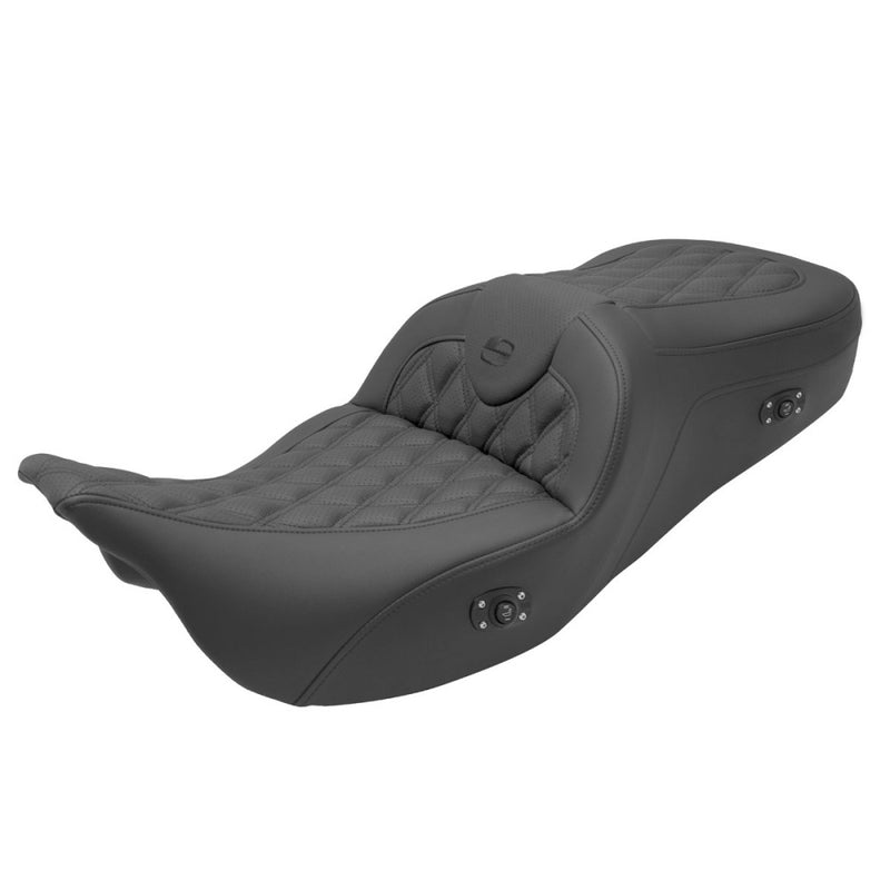 Saddlemen Roadsofa Lattice Stitch Seat for Harley 08-25 Touring (excl. 23-25 CVO; 24-25 Road Glide / Street Glide) / Black / With heating / Without backrest  - Customhoj